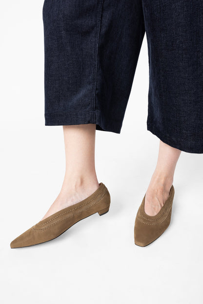Intentionally Blank LOFTY SNIPPED TOE BALLET FLAT