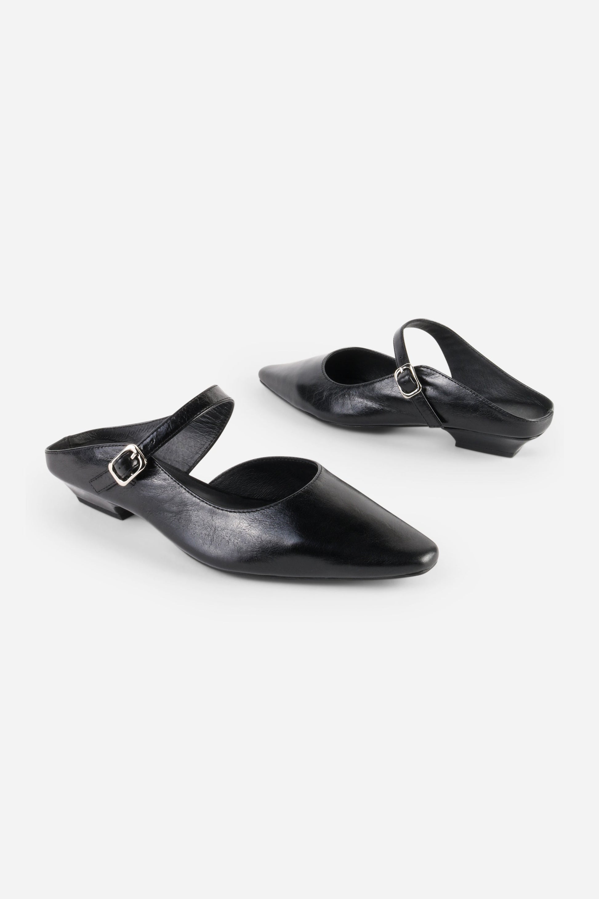 Intentionally Blank NONA LEATHER MARY JANE