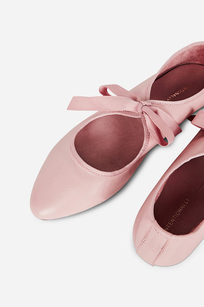 Intentionally Blank VALLEY BALLET FLAT