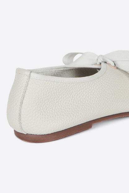 Intentionally Blank VALLEY BALLET FLAT