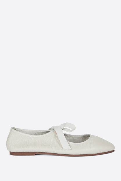 Intentionally Blank VALLEY BALLET FLAT