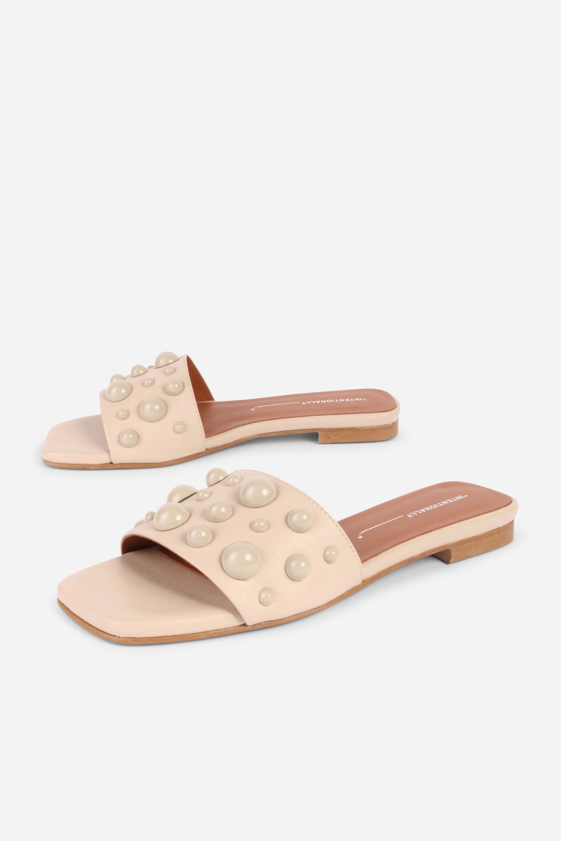 Intentionally Blank COCKTAIL LEATHER SLIDE