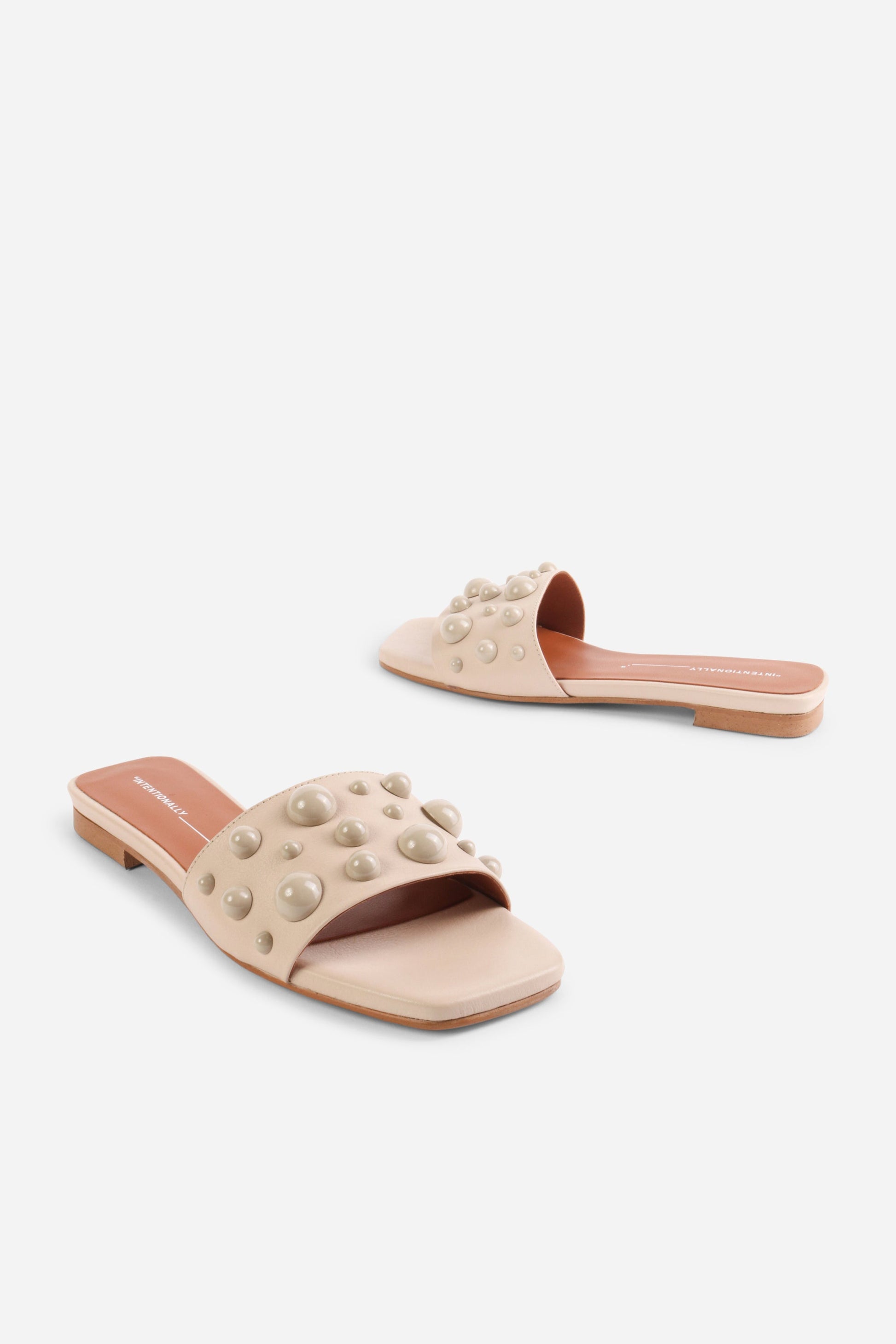 Intentionally Blank COCKTAIL LEATHER SLIDE
