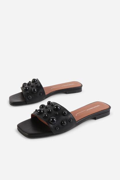 BLACK,35