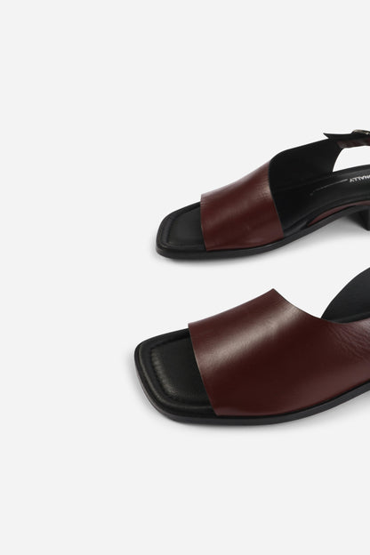 Intentionally Blank ALMA SLINGBACK FLAT SANDAL