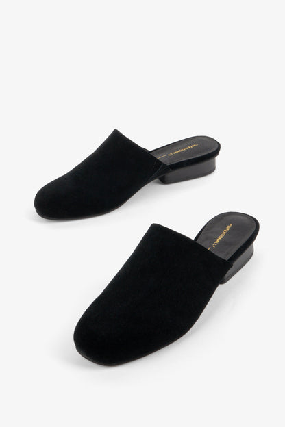 BLACK,5