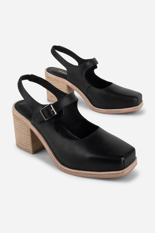 Intentionally Blank OFFICE CLOG NATURAL SOLE