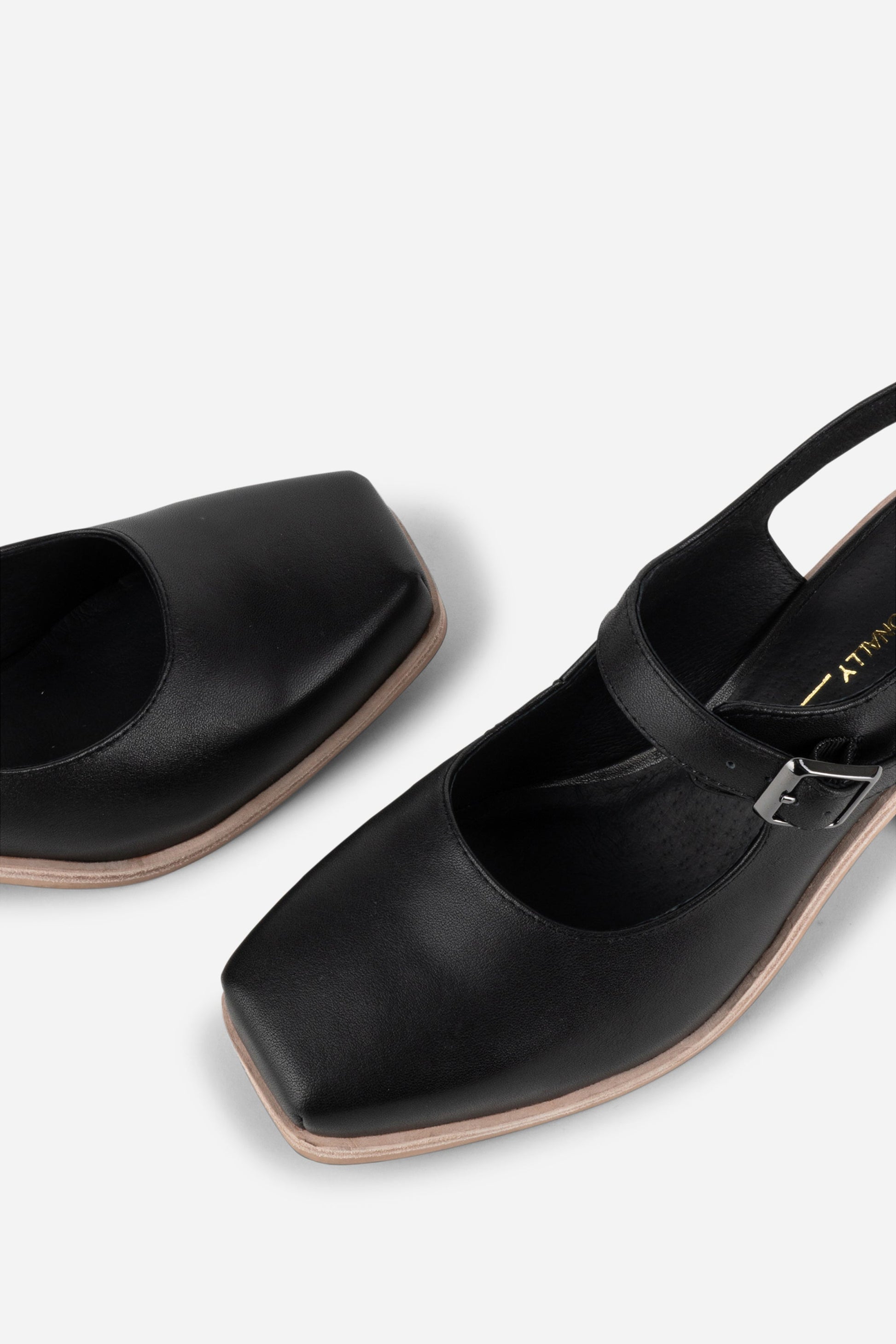 Intentionally Blank OFFICE CLOG NATURAL SOLE
