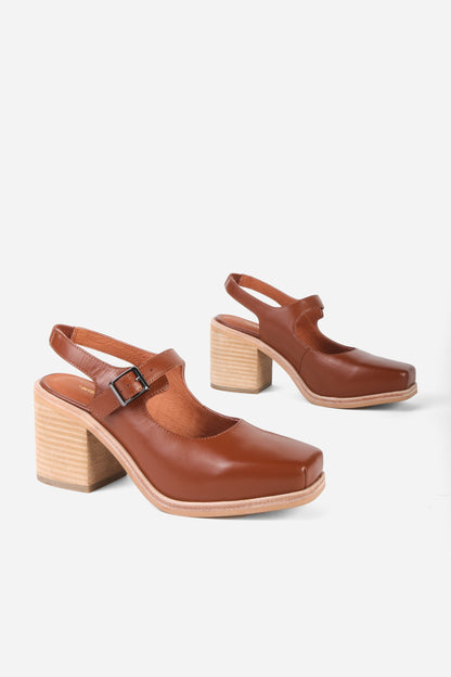 Intentionally Blank OFFICE CLOG NATURAL SOLE