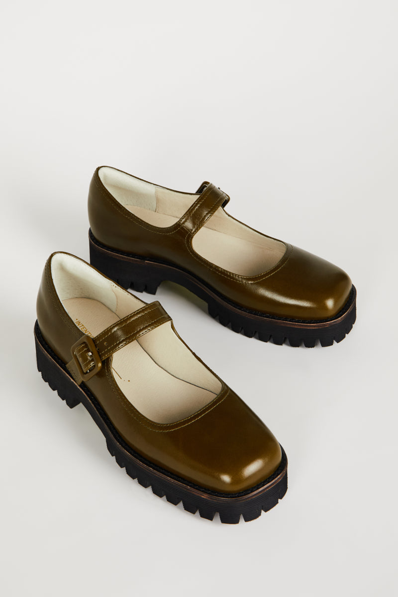 Intentionally Blank VERONICA LEATHER LUG SOLE MARY JANE