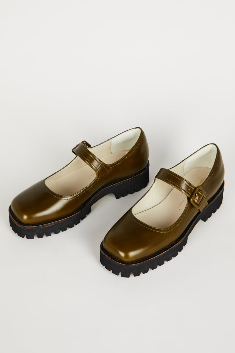 Intentionally Blank VERONICA LEATHER LUG SOLE MARY JANE