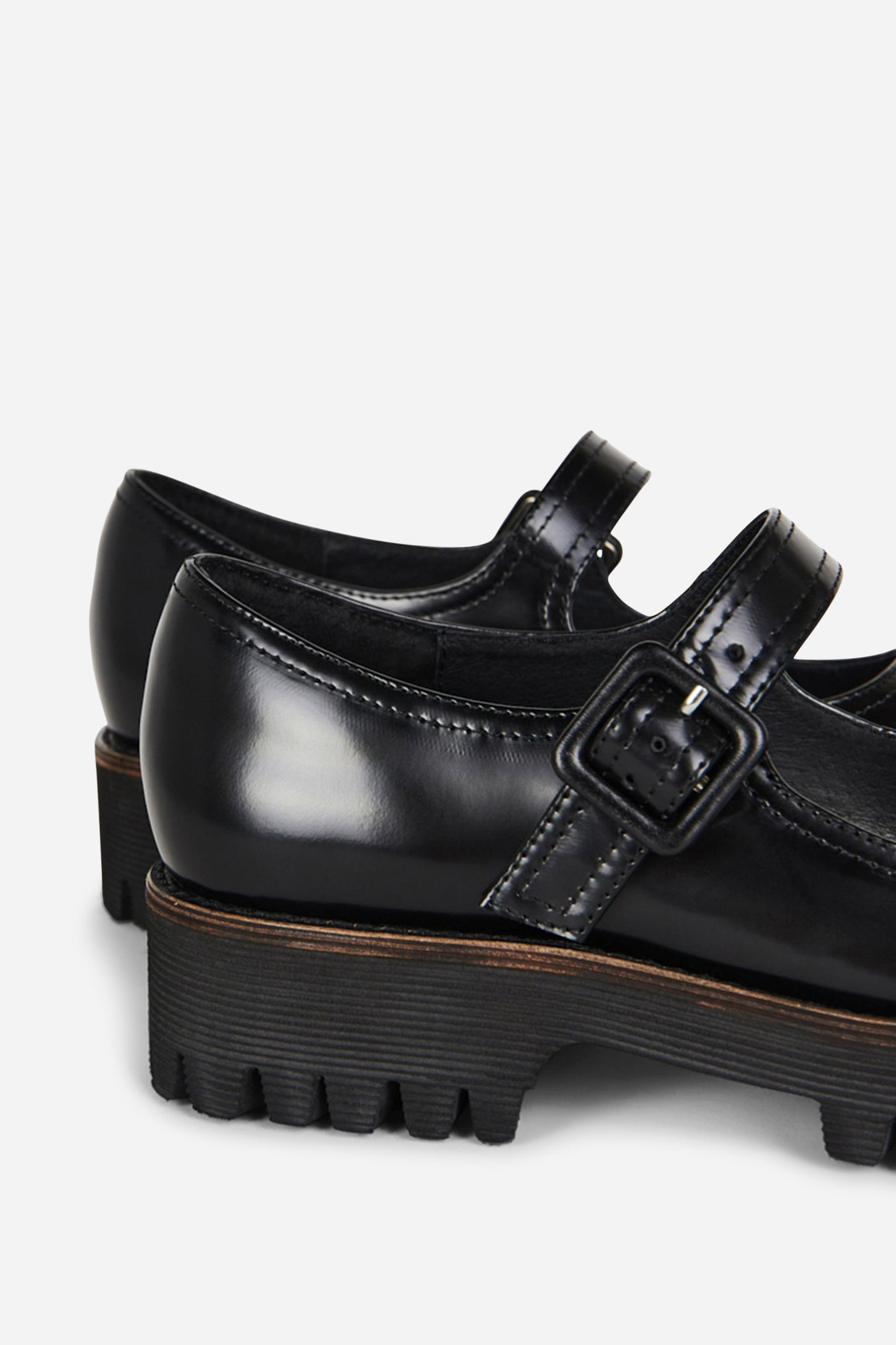 Intentionally Blank VERONICA BOX LEATHER LUG SOLE MARY JANE