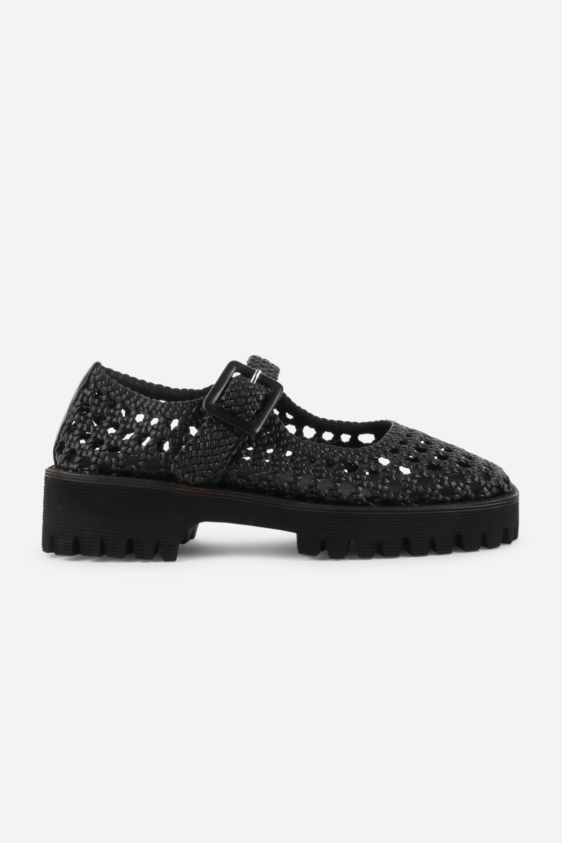Intentionally Blank VERONIQUE WOVEN MARY JANE FLAT