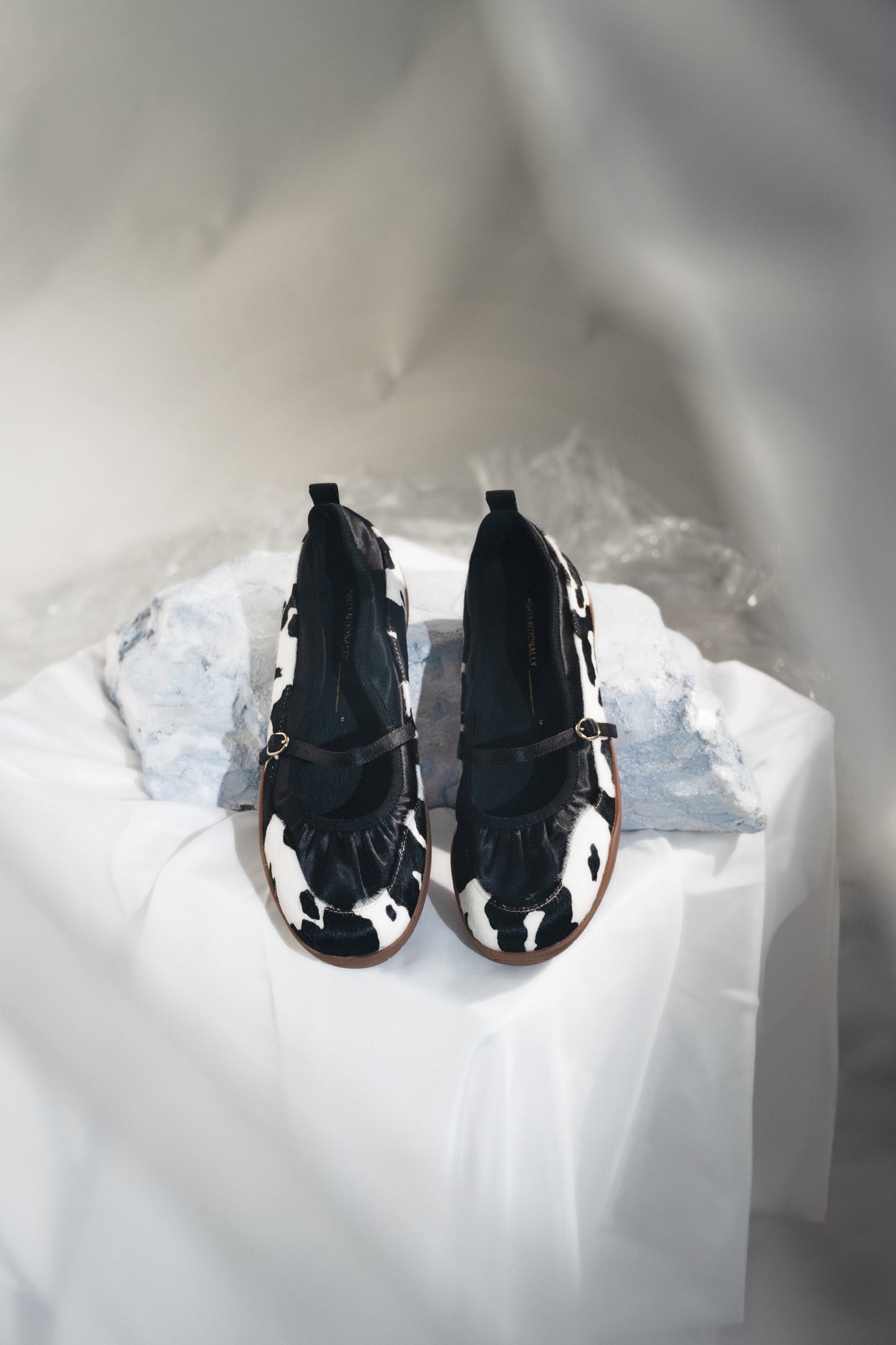 Intentionally Blank PULSE CALF HAIR MARY JANE BALLET SNEAKER
