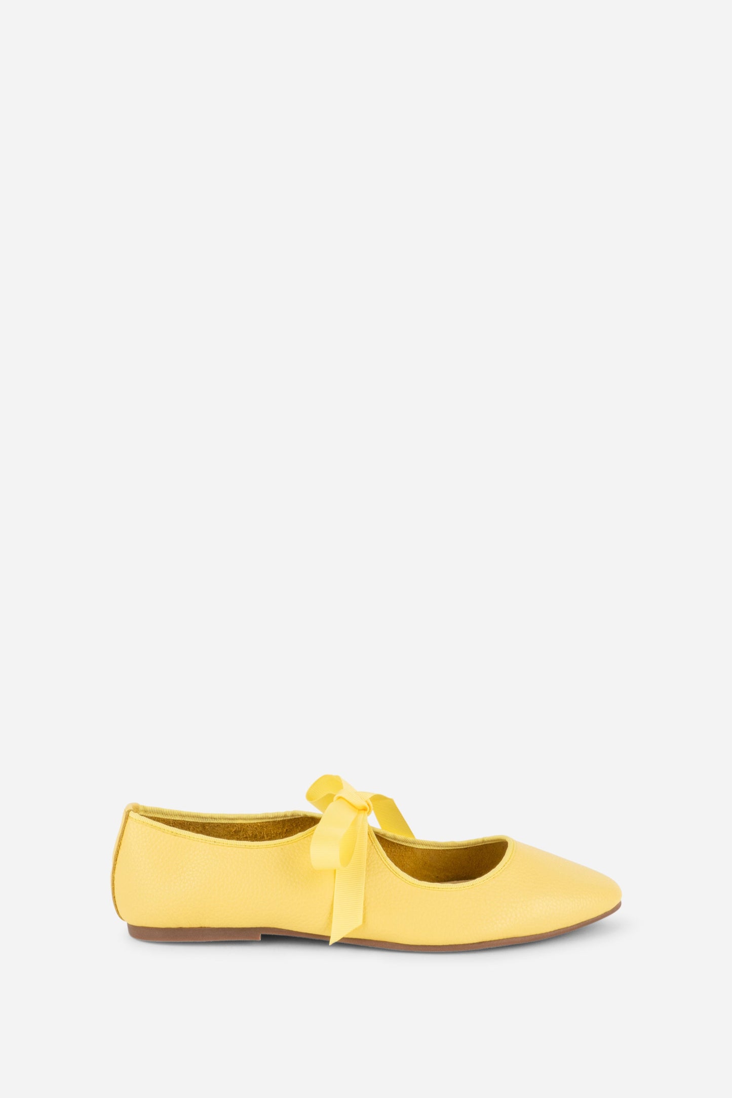 Intentionally Blank VALLEY BLACK SOLE BALLET FLAT
