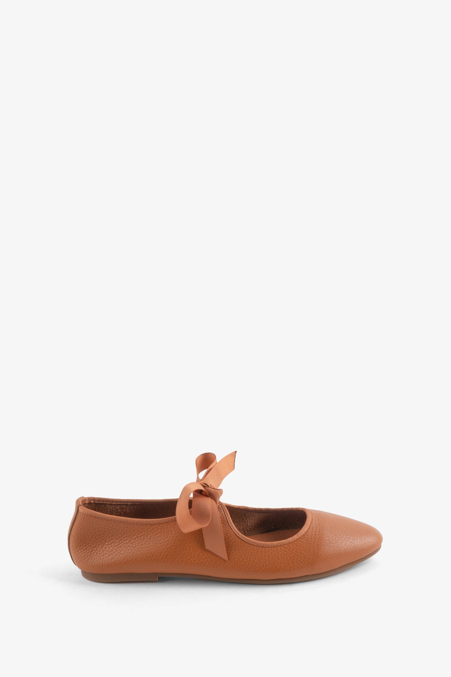 Intentionally Blank VALLEY BLACK SOLE BALLET FLAT