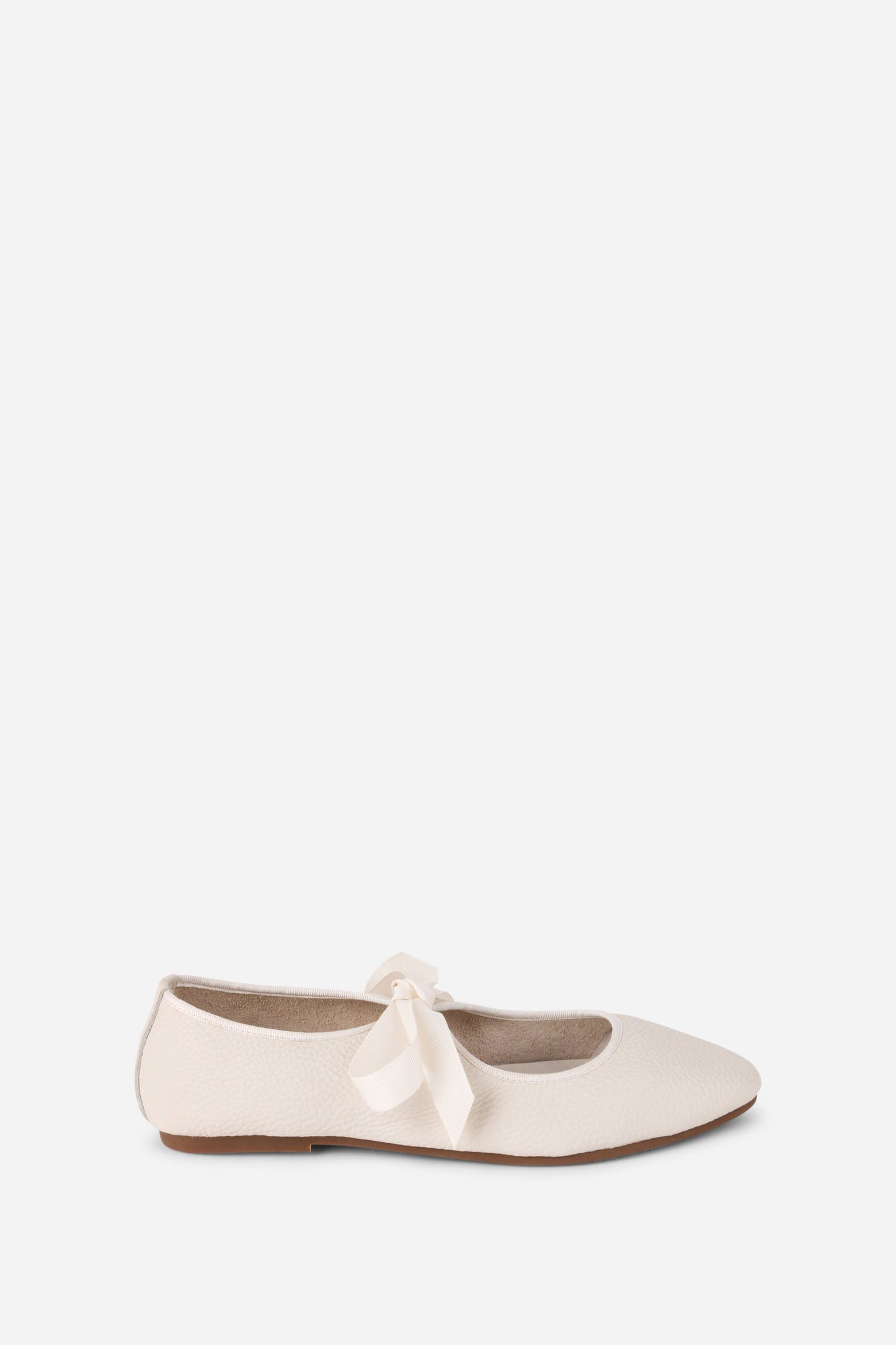 Intentionally Blank VALLEY BLACK SOLE BALLET FLAT