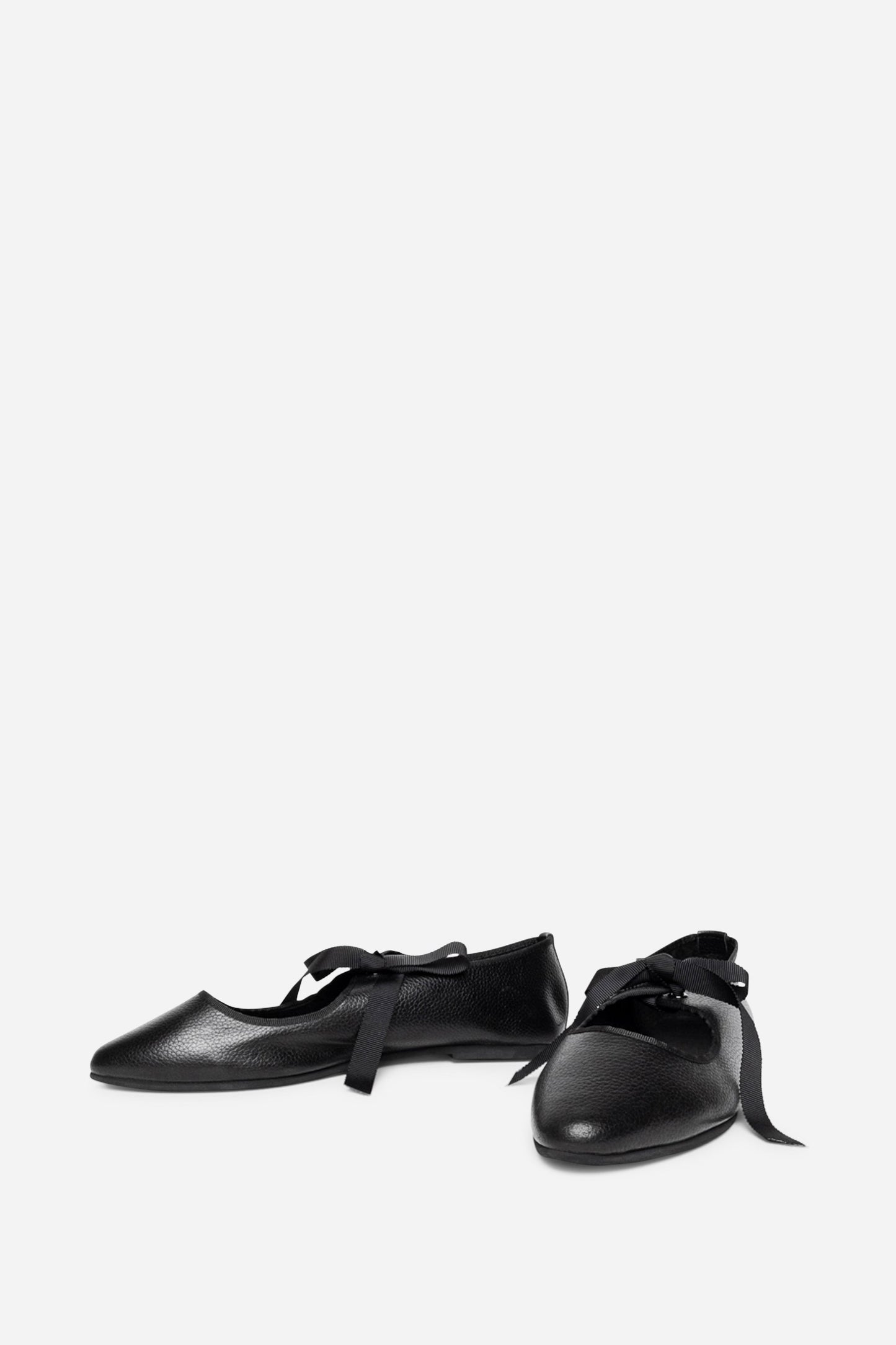 Intentionally Blank VALLEY BLACK SOLE BALLET FLAT