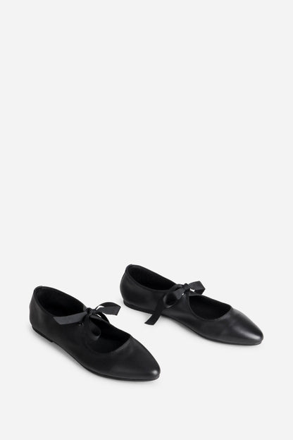 BLACK,5