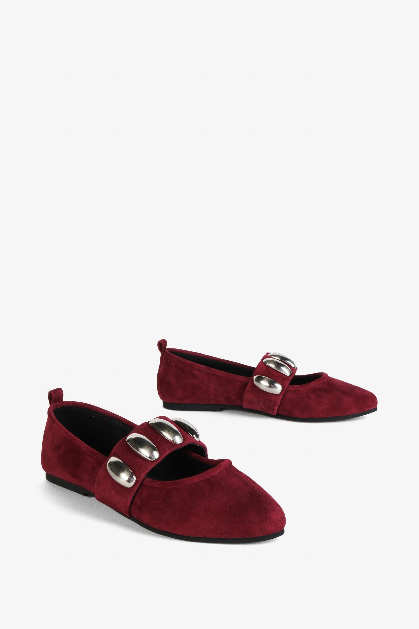 Intentionally Blank TONE OVERSIZED STUD MARY JANE FLAT