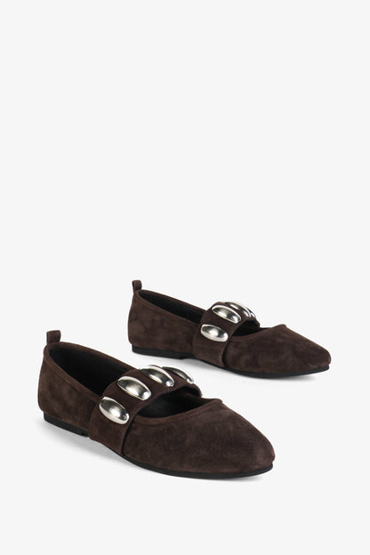 Intentionally Blank TONE OVERSIZED STUD MARY JANE FLAT