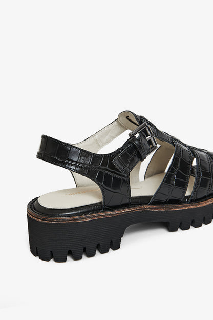 Intentionally Blank HADDIE DAD SANDAL
