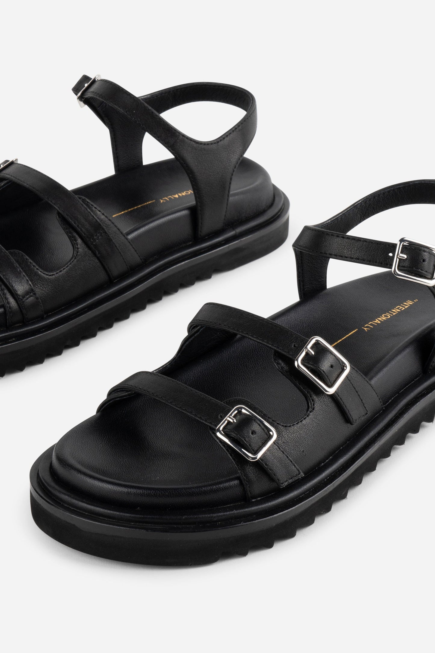 Intentionally Blank RICOYA LEATHER SANDAL