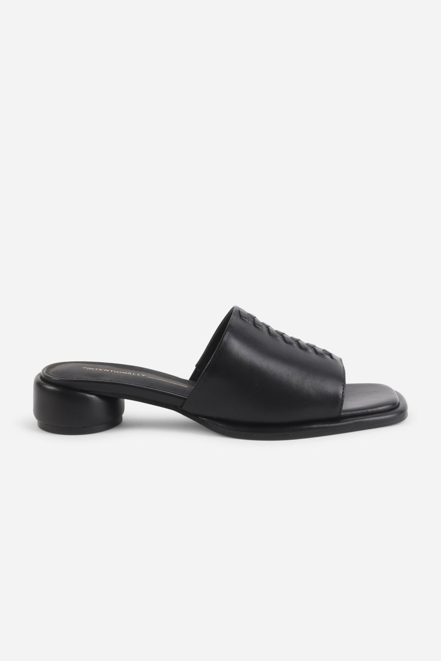 Intentionally Blank IMAGINE LEATHER SLIDE