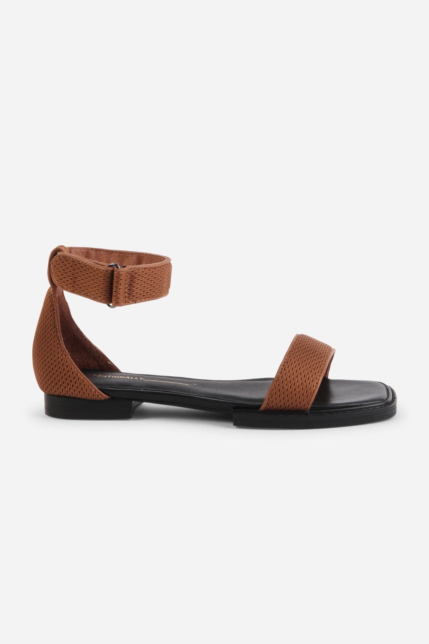 Intentionally Blank POTZ MESH FLAT SANDAL