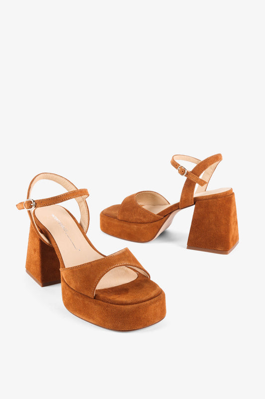 Intentionally Blank TUNE PLATFORM SLINGBACK HEEL