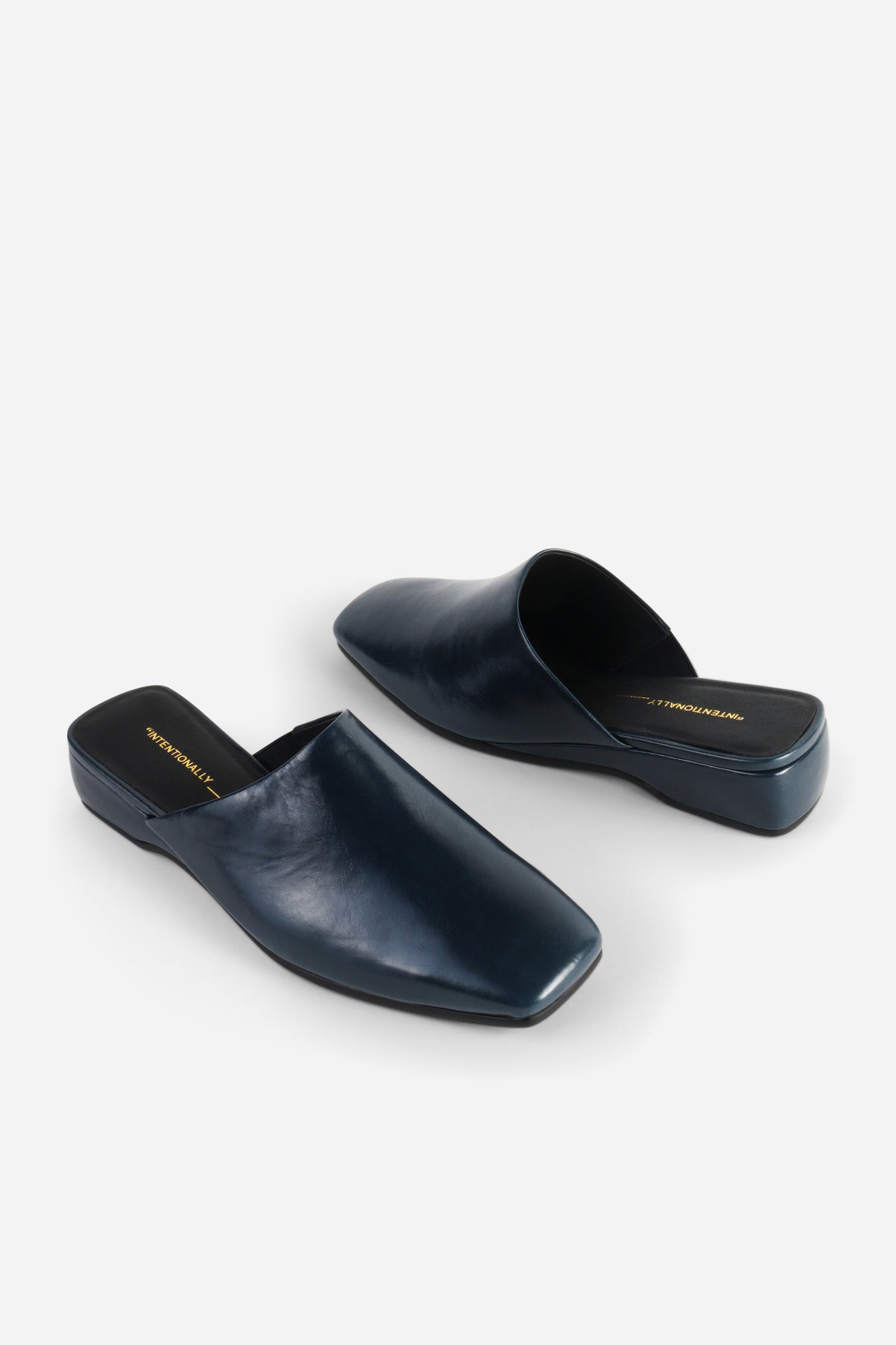 Intentionally Blank MARER WEDGE HEEL MULE