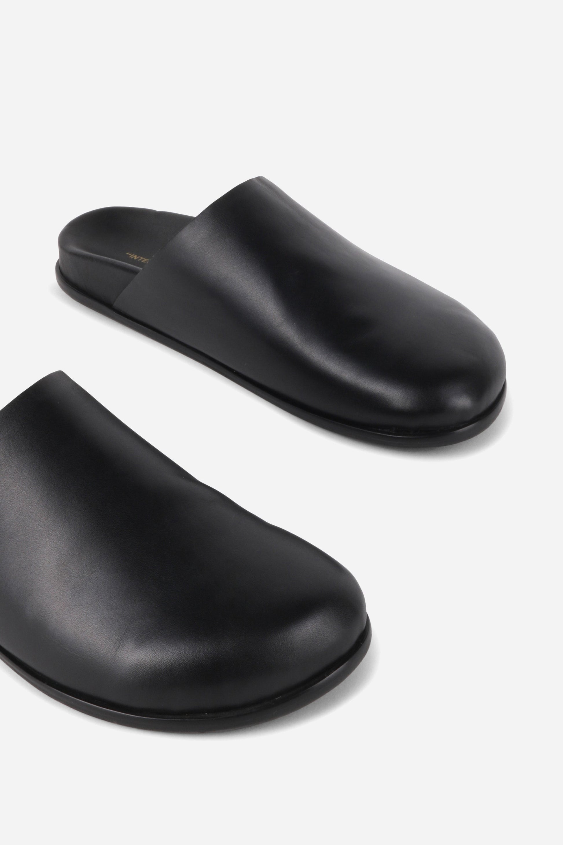 Intentionally Blank AGATHA LEATHER SLIP ON MULE