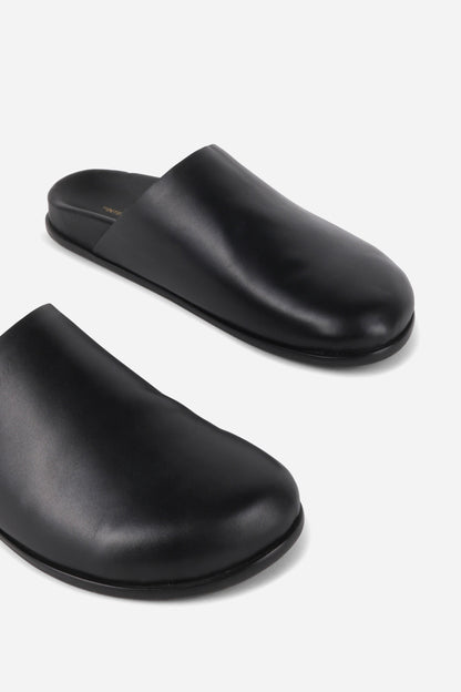 Intentionally Blank AGATHA LEATHER SLIP ON MULE