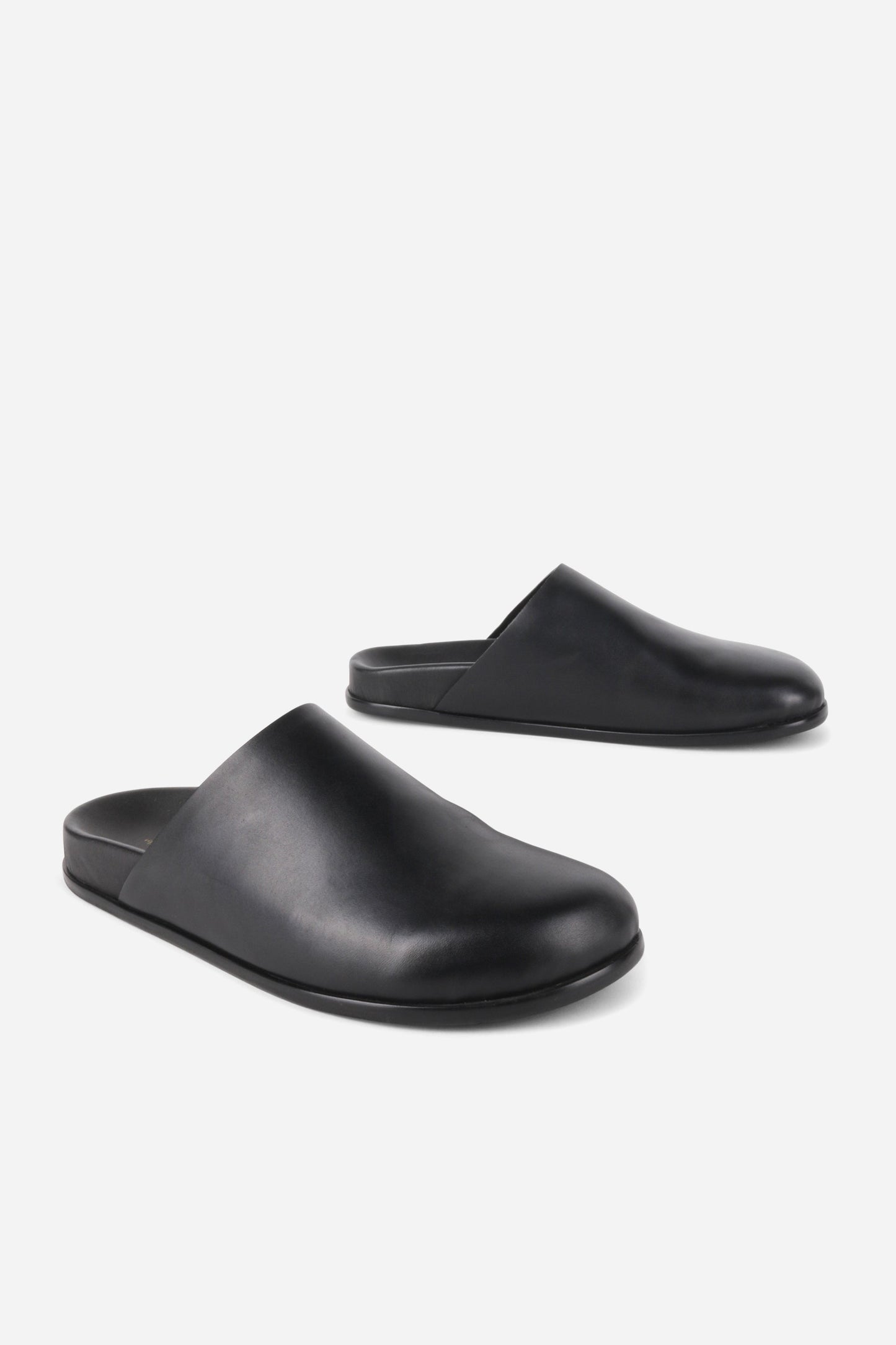 BLACK,35