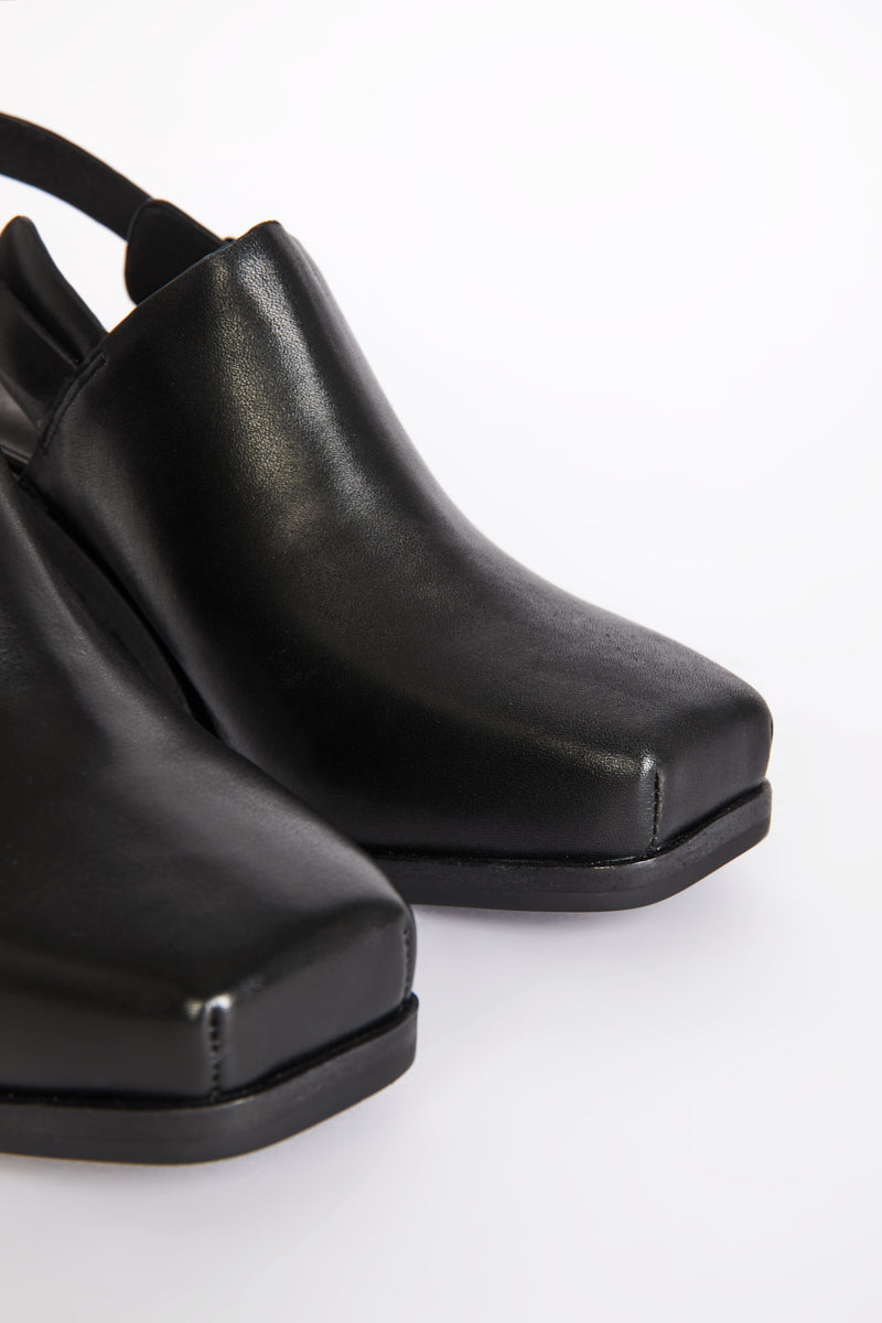 Intentionally Blank HONCHO MULE BLACK SOLE