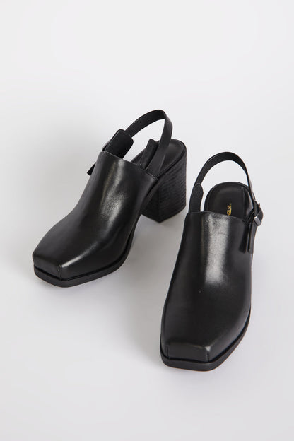 Intentionally Blank HONCHO MULE BLACK SOLE