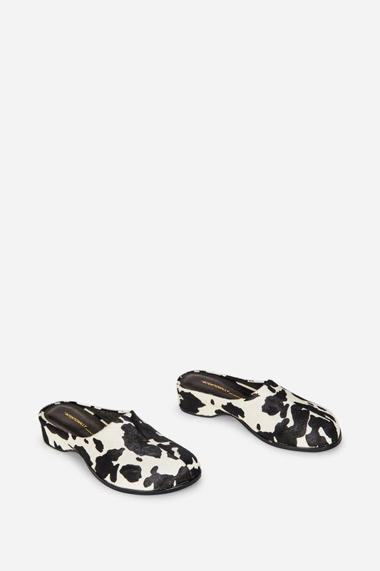 Intentionally Blank SHIFT COWHIDE BUBBLE CLOG