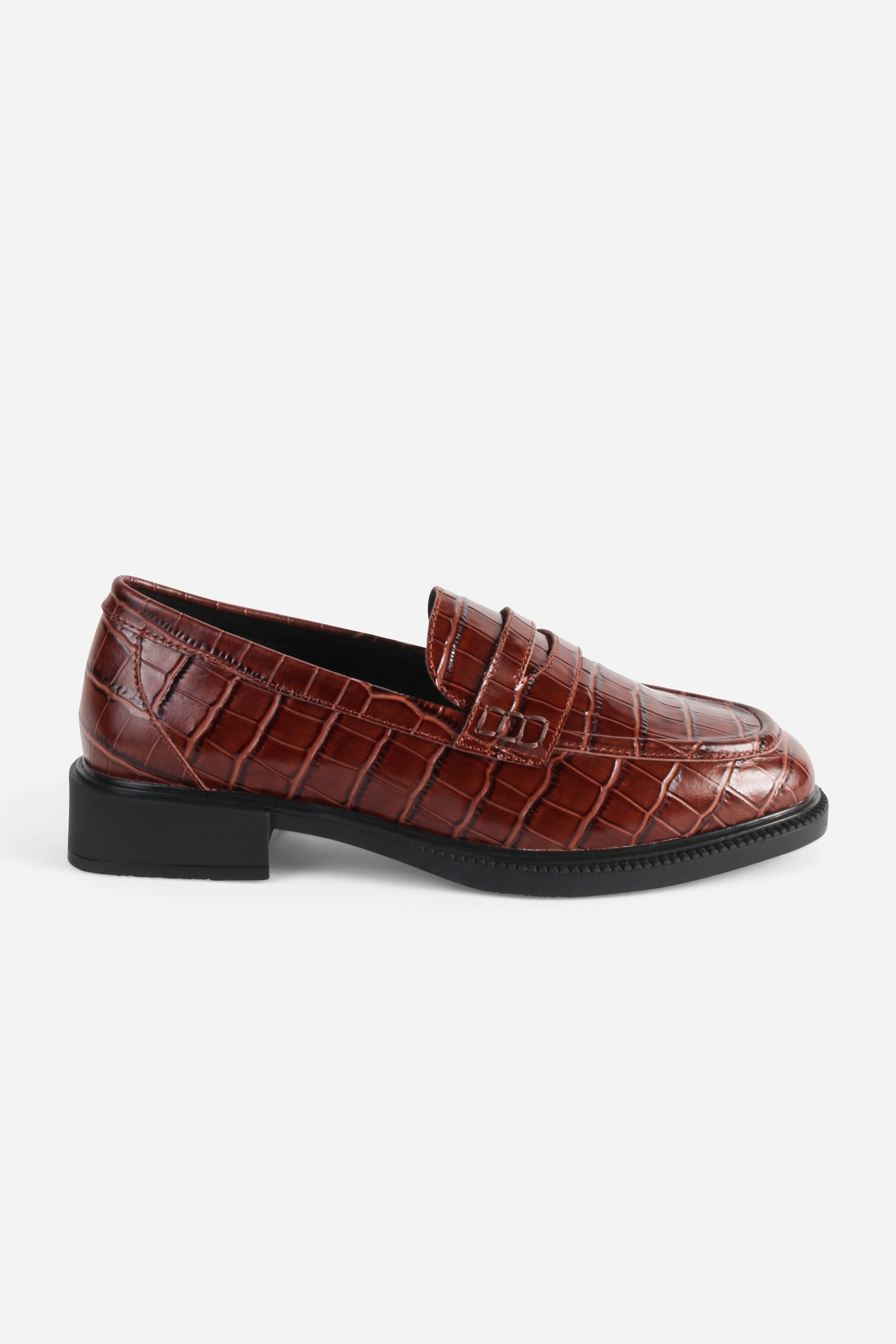 Intentionally Blank MARBLEHEAD PENNY LOAFER