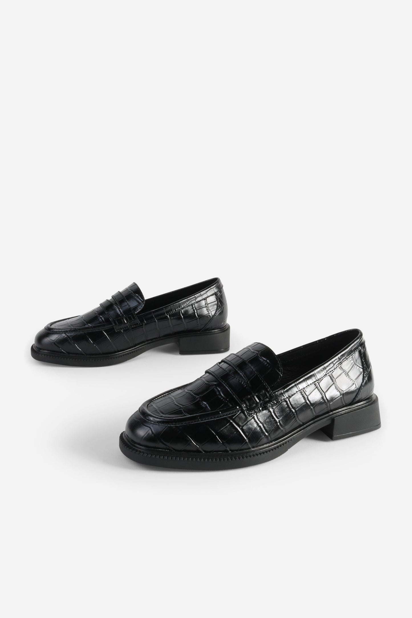 BLACK,5