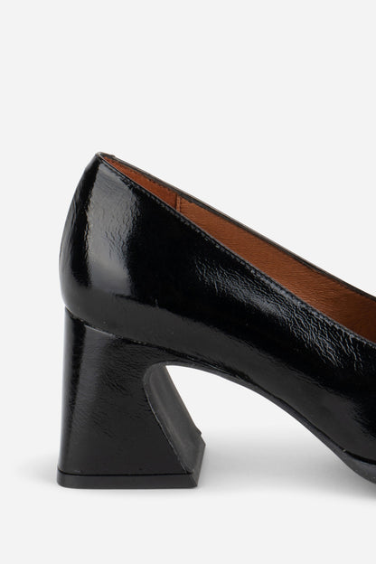 Intentionally Blank MOSA HEELED LOAFER