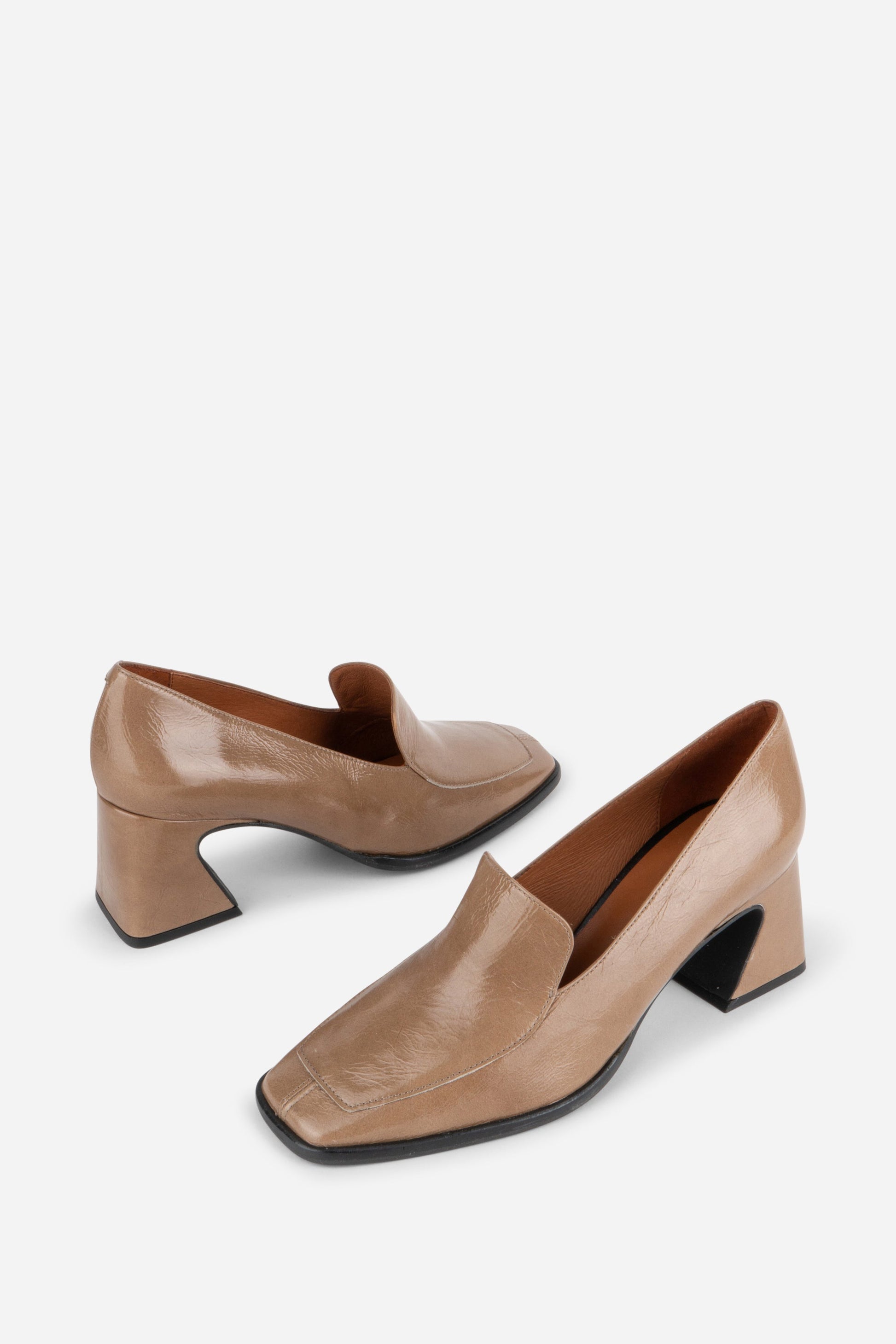 Intentionally Blank MOSA HEELED LOAFER