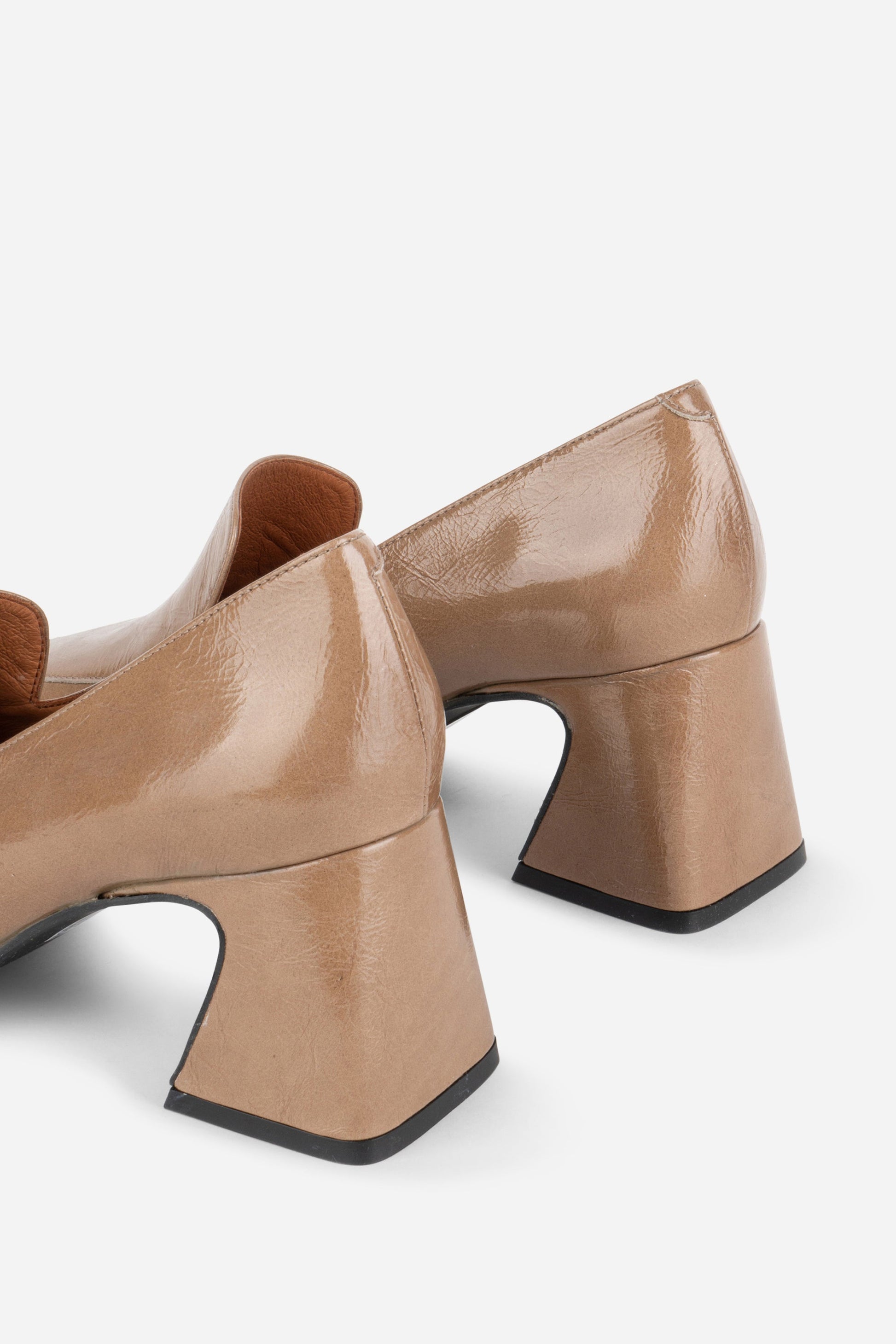 Intentionally Blank MOSA HEELED LOAFER