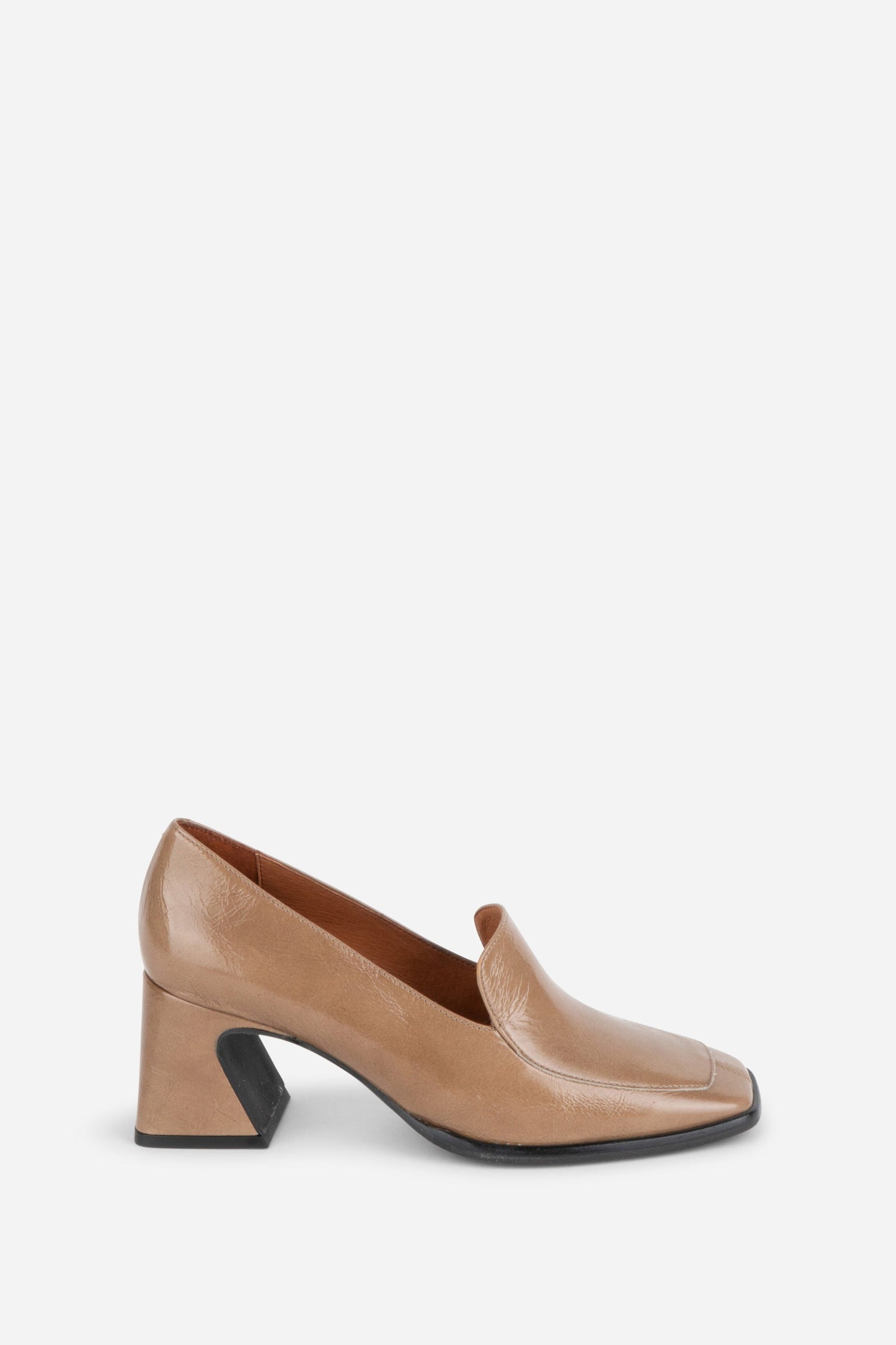 Intentionally Blank MOSA HEELED LOAFER