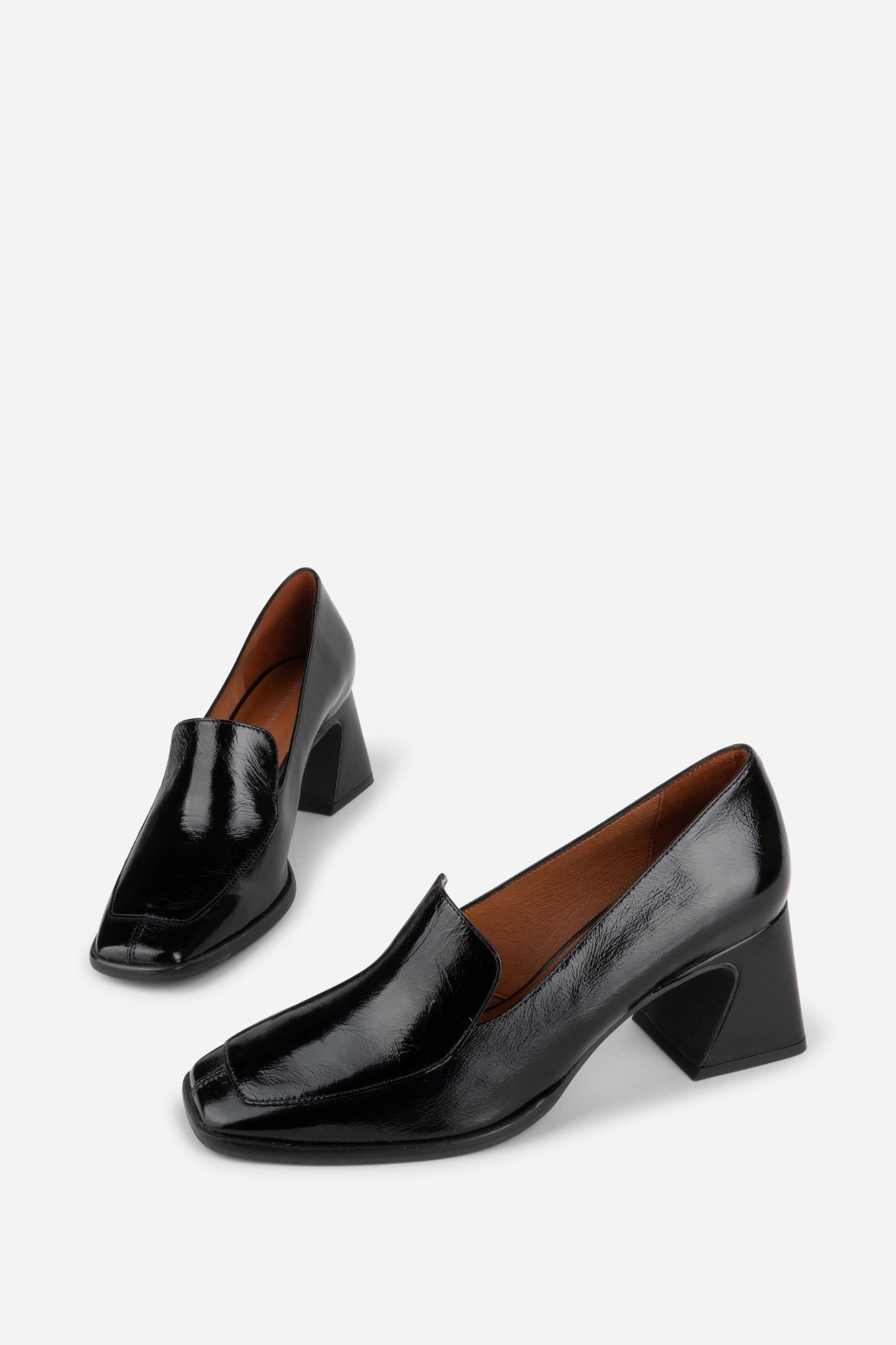 Intentionally Blank MOSA HEELED LOAFER