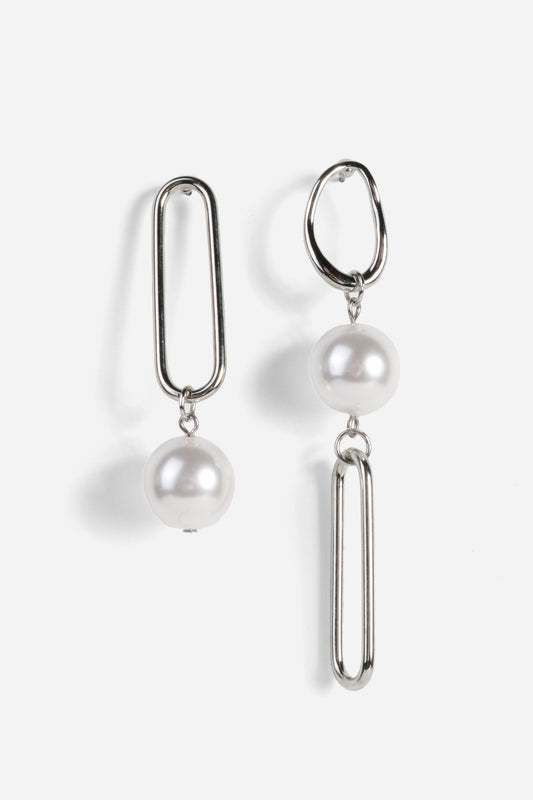 Intentionally Blank TOCHI MISMATCHED EARRING