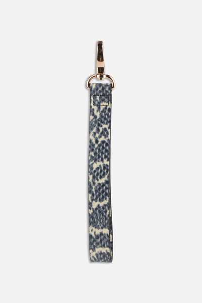 Intentionally Blank STORE HOUSE WRISTLET