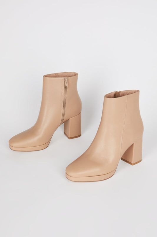 Intentionally Blank RACHEL HEELED BOOT