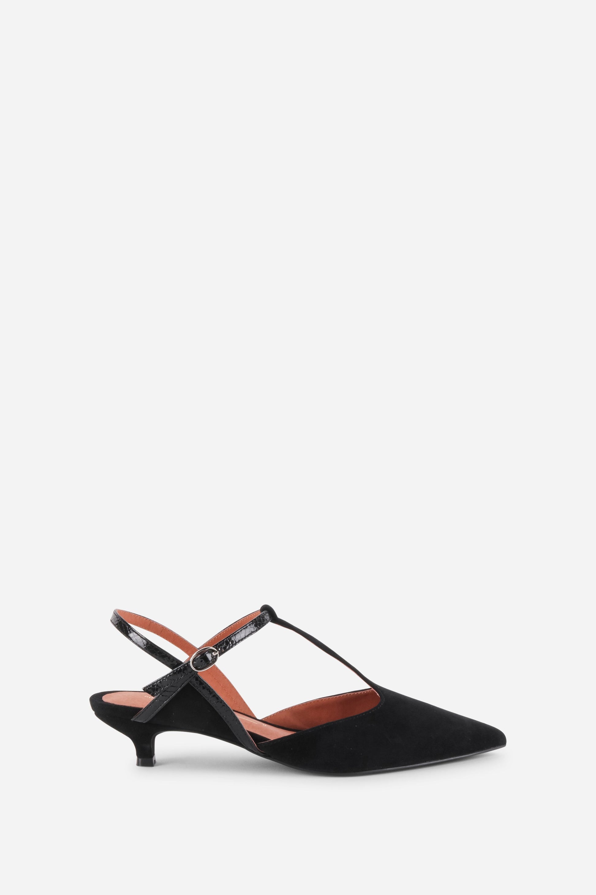 Intentionally Blank BBGIRL KITTEN HEEL PUMP