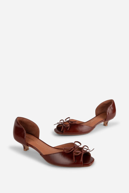 Intentionally Blank CAROL PEEP TOE KITTEN HEEL