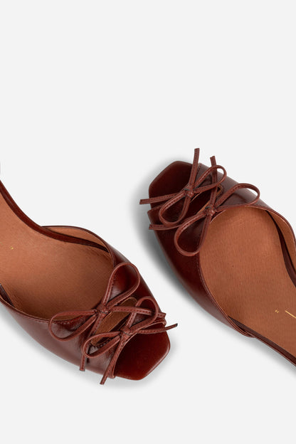 Intentionally Blank CAROL PEEP TOE KITTEN HEEL